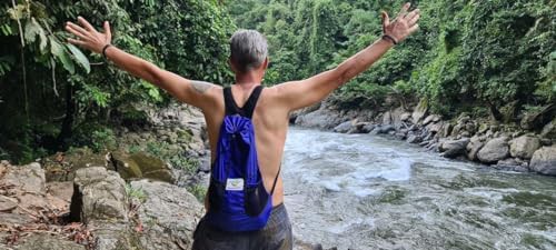 Ultralight 5.25 oz Travel Daypack — photo 4