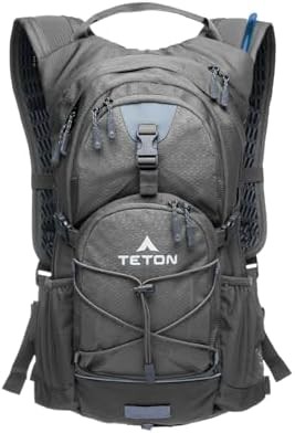 Insulated oasis hydration backpack with bladder