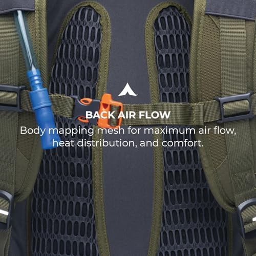 Insulated oasis hydration backpack with bladder — photo 3