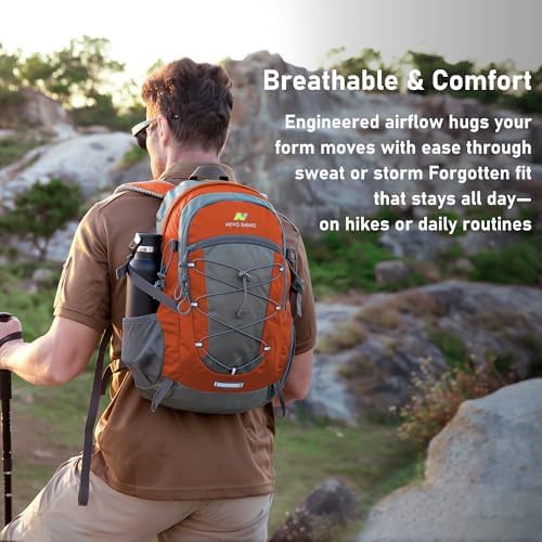 Water resistant hiking day pack — photo 5