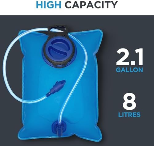 Large 8L water bladder with carrying strap — photo 4