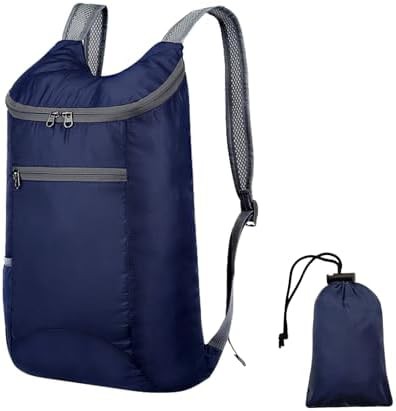 Water repellent outdoor daypack blue