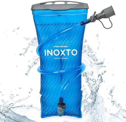Leak proof water reservoir for hiking packs