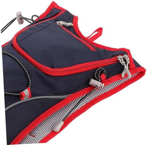 Ultralight hiking and cycling hydration pack — photo 3