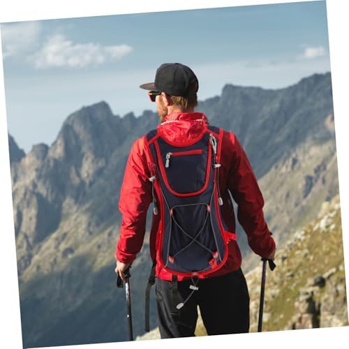 Ultralight hiking and cycling hydration pack — photo 4